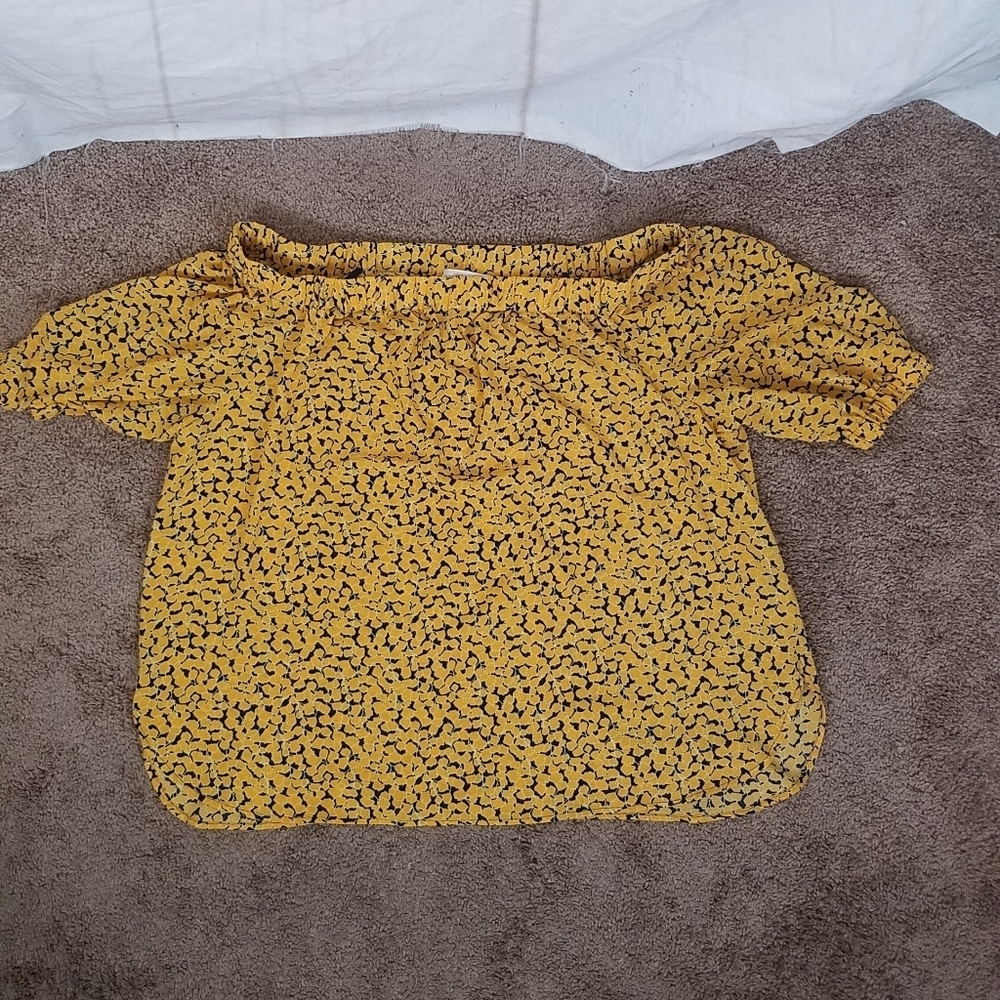 Micheal Micheal korrs floral short sleeve off shoulder shirt size 3x